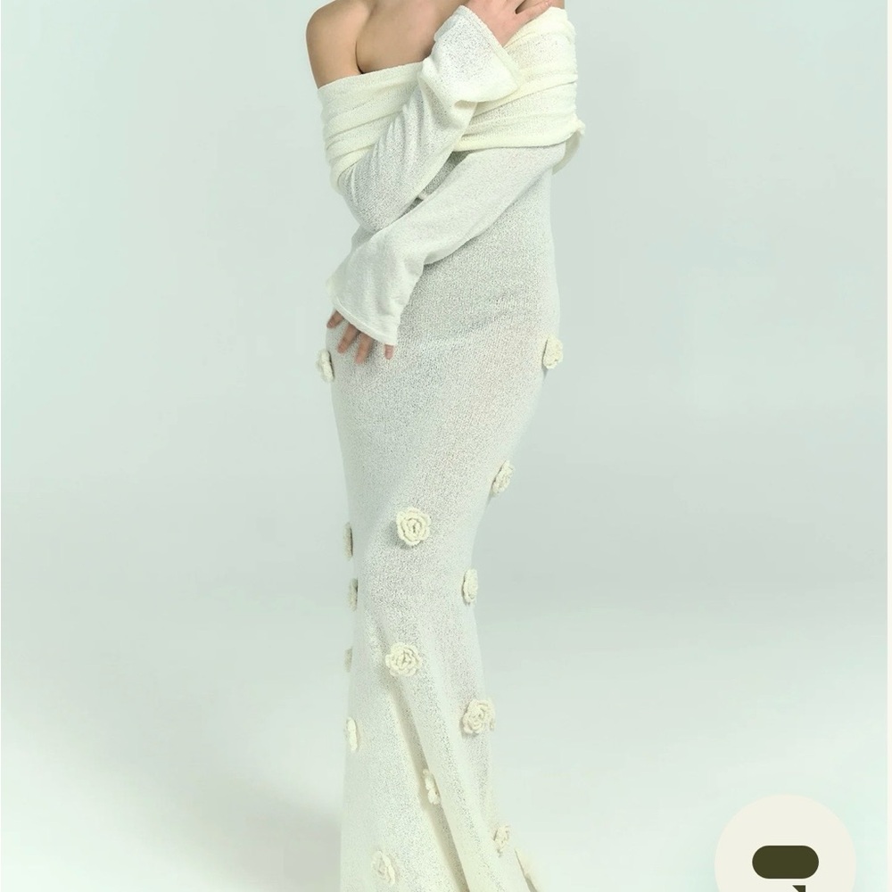 Meshki Kiki Off-Shoulder ivory sweater Dress XL